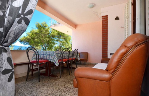 Arbanija Apartment | 60 m² Apartment ∙ 2 bedrooms ∙ 5 guests