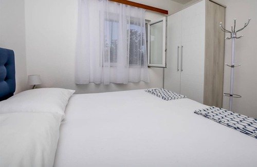 Rogoznica Apartment | 60 m² Apartment ∙ 2 bedrooms ∙ 4 guests