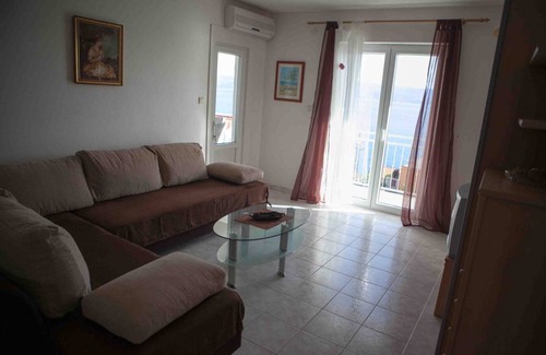 Jesenice Apartment | 60 m² Apartment ∙ 2 bedrooms ∙ 6 guests