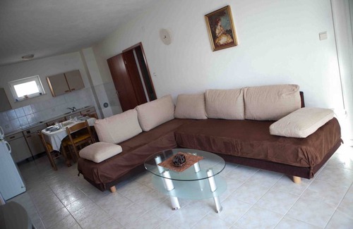 Jesenice Apartment | 60 m² Apartment ∙ 2 bedrooms ∙ 6 guests