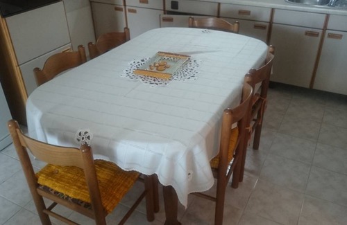 Jesenice Apartment | 60 m² Apartment ∙ 2 bedrooms ∙ 6 guests