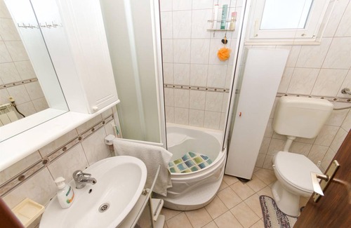 Supetar Apartment | 60 m² Apartment ∙ 3 bedrooms ∙ 6 guests