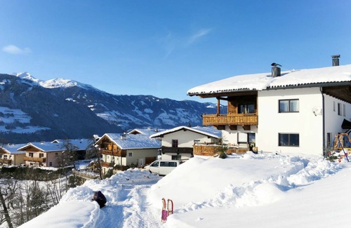 Stummerberg Apartment | 60 m² Apartment ∙ 2 bedrooms ∙ 5 guests