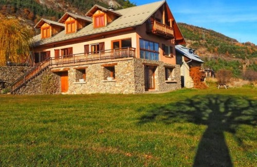 Chateauroux-les-Alpes House | 60 m² Apartment ∙ 3 bedrooms ∙ 6 guests