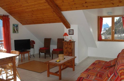 Chateauroux-les-Alpes House | 60 m² Apartment ∙ 3 bedrooms ∙ 6 guests