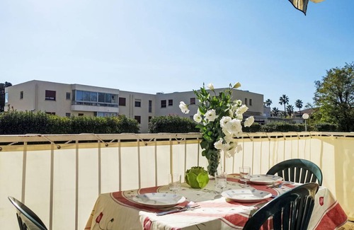 Six-Fours-les-Plages Apartment | 60 m² Apartment ∙ 2 bedrooms ∙ 4 guests