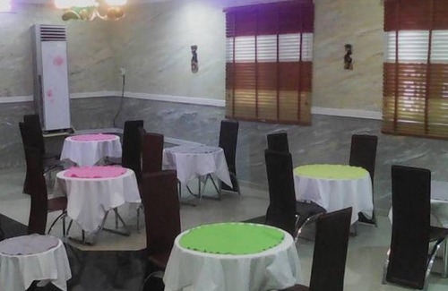 Port Harcourt Hotel | 60 m² Hotel ∙ 3 guests