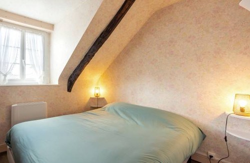 Matignon House | 60 m² House ∙ 2 bedrooms ∙ 4 guests