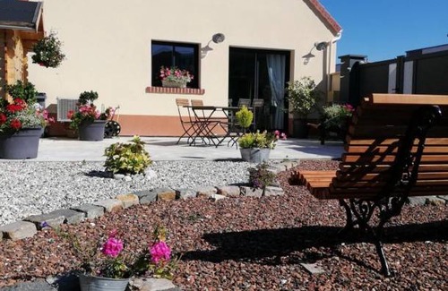 Eu House | 60 m² House ∙ 2 bedrooms ∙ 4 guests