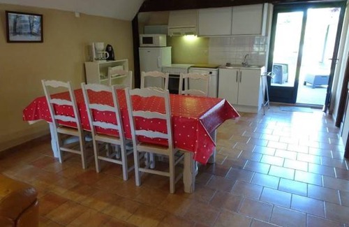 Saint-Sulpice House | 60 m² House ∙ 2 bedrooms ∙ 4 guests
