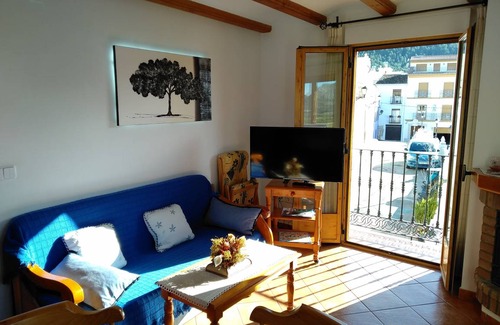 Orba House | 60 m² House ∙ 3 bedrooms ∙ 6 guests