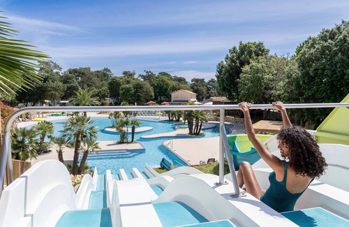 Saint-Palais-sur-Mer House | 600 m de la plage | Piscine Lagon | Mobil-home 4p