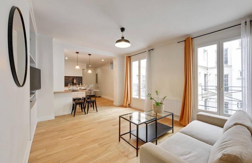 Strasbourg -Saint-Denis Apartment | 604 Suite Lizzy - Superb apartment in Paris