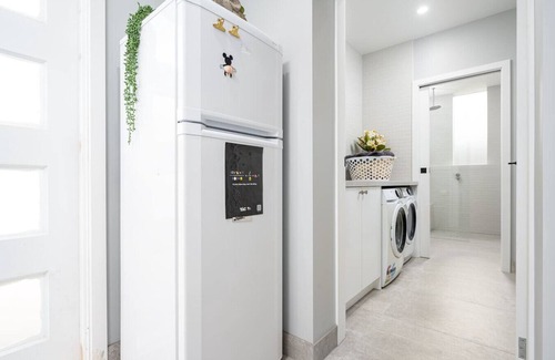 Footscray Apartment | 61 Ballarat Rd, Footscray