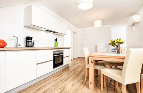 Villach Apartment | 62 m² Apartment ∙ 2 bedrooms ∙ 6 guests
