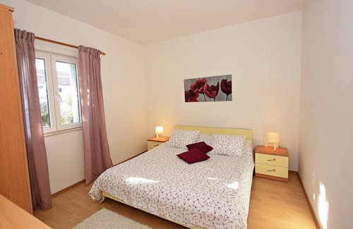 Supetar Apartment | 62 m² Apartment ∙ 2 bedrooms ∙ 5 guests
