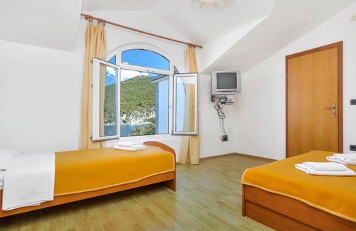 Pokrivenik Apartment | 62 m² Apartment ∙ 2 bedrooms ∙ 8 guests
