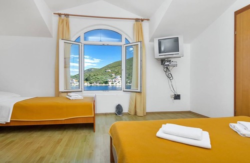 Pokrivenik Apartment | 62 m² Apartment ∙ 2 bedrooms ∙ 8 guests