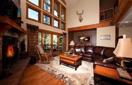 Purgatory House | 64 Engineer Drive
