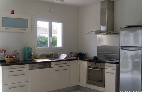Saint-Michel-en-l'Herm House | 64 m² House ∙ 2 bedrooms ∙ 4 guests