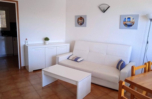 Llanca Apartment | 64 m² Apartment ∙ 2 bedrooms ∙ 4 guests