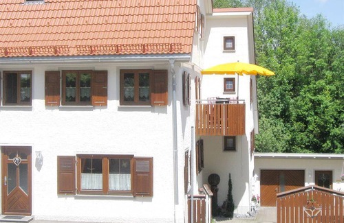 Isny im Allgaeu Apartment | 65 m² Apartment ∙ 1 bedroom ∙ 4 guests