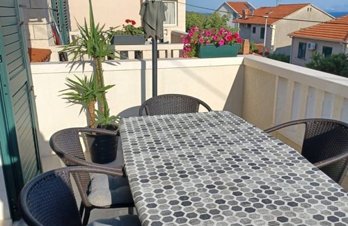 Postira Apartment | 65 m² Apartment ∙ 2 bedrooms ∙ 5 guests