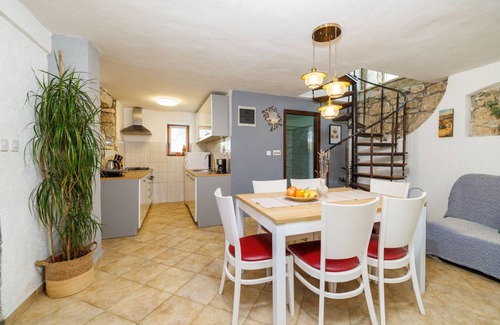 Plomin Apartment | 65 m² Apartment ∙ 2 bedrooms ∙ 6 guests