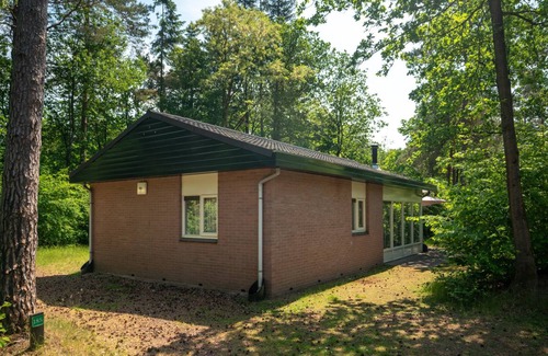 Beekbergen-Zuid House | 65 m² Bungalow ∙ 4 bedrooms ∙ 8 guests