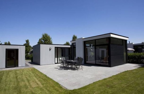 Municipality of Langedijk Ski Chalet | 65 m² Chalet ∙ 3 bedrooms ∙ 6 guests