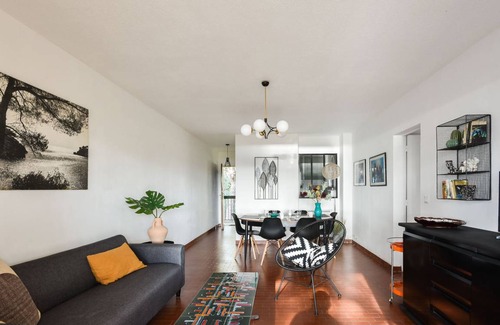 Saint-Cyr-sur-Mer House | 65 m² House ∙ 2 bedrooms ∙ 4 guests