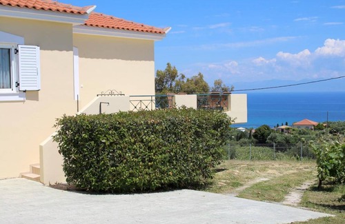 Pylos-Nestoras House | 65 m² House ∙ 1 bedroom ∙ 5 guests