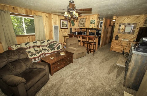 Big Bear House | 65 m² House ∙ 2 bedrooms ∙ 6 guests
