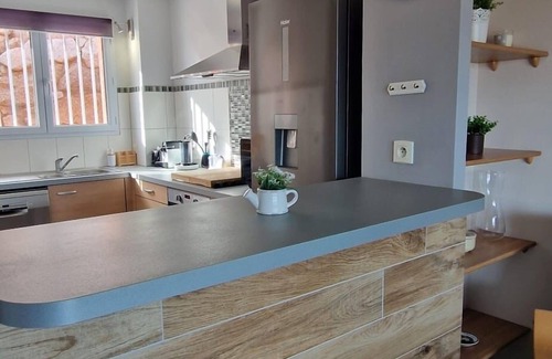 Propriano Apartment | 65 m2 T3 apartment - 100 m2 private garden with sea view