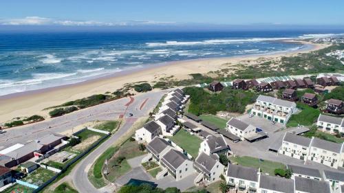 Port Alfred Apartment | 65 Settler Sands Beachfront Accommodation