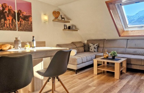 Ried Apartment | 66 m² Apartment ∙ 2 bedrooms ∙ 4 guests