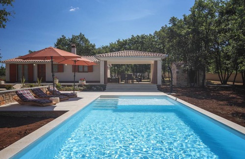Divsici House | 66 m² House ∙ 1 bedroom ∙ 4 guests
