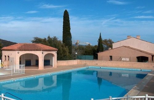 Cavalaire-sur-Mer Resort | 66 m² Resort ∙ 2 bedrooms ∙ 4 guests