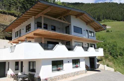 Hippach Apartment | 67 m² Apartment ∙ 2 bedrooms ∙ 6 guests
