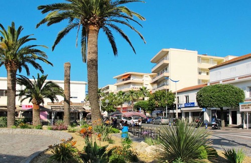Cavalaire-sur-Mer Apartment | 67 m² Apartment ∙ 2 bedrooms ∙ 6 guests