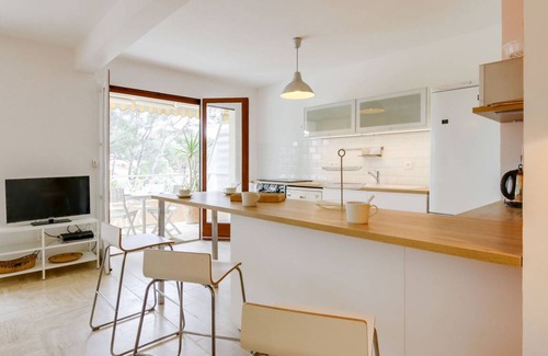 Sanary-sur-Mer Apartment | 67 m² Apartment ∙ 2 bedrooms ∙ 6 guests