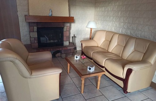 Fontenoy-le-Chateau House | 67 m² House ∙ 2 bedrooms ∙ 4 guests