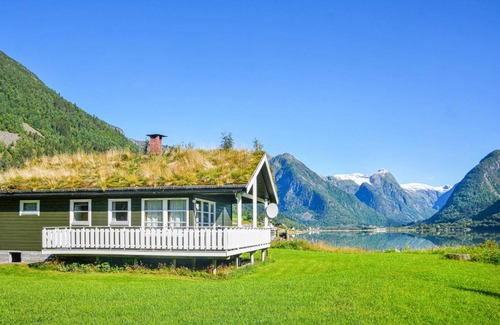 Fjaerland House | 67 m² House ∙ 2 bedrooms ∙ 4 guests