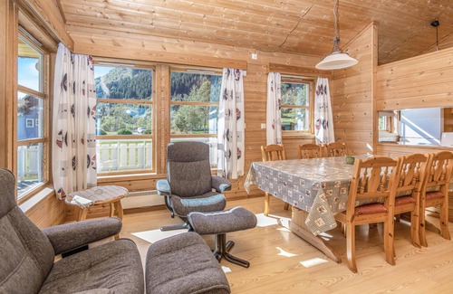 Fjaerland House | 67 m² House ∙ 2 bedrooms ∙ 4 guests