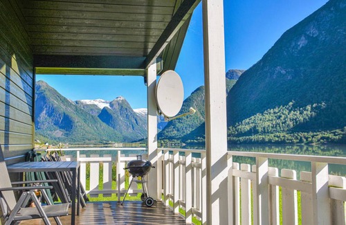 Fjaerland House | 67 m² House ∙ 2 bedrooms ∙ 4 guests