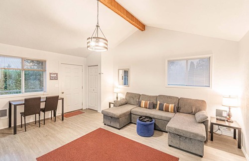 Neotsu House | 67 m² House ∙ 2 bedrooms ∙ 4 guests