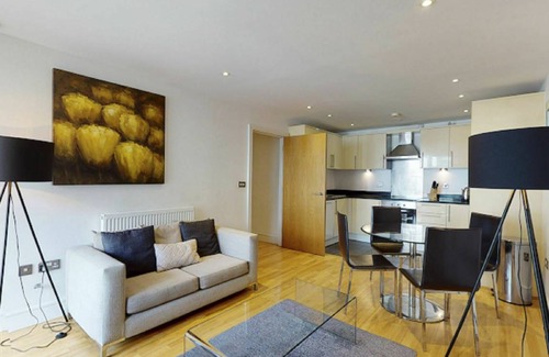 Isle of Dogs Apartment | 68 m² Apartment ∙ 2 bedrooms ∙ 4 guests