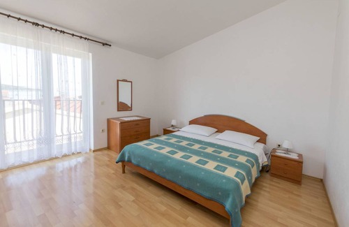 Primosten Apartment | 68 m² Apartment ∙ 2 bedrooms ∙ 4 guests