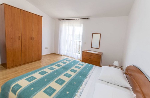 Primosten Apartment | 68 m² Apartment ∙ 2 bedrooms ∙ 4 guests