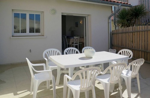Biscarrosse Plage Resort | 68 m² Resort ∙ 3 bedrooms ∙ 6 guests
